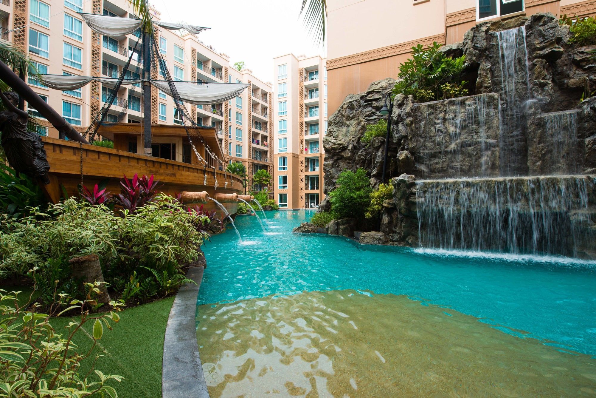 Atlantis Pattaya High Service Jomtien Beach Zewnętrze zdjęcie