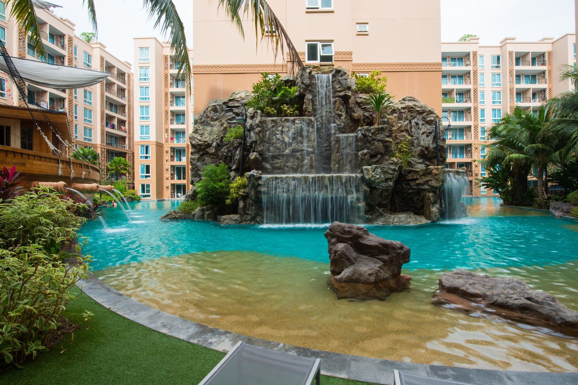 Atlantis Pattaya High Service Jomtien Beach Zewnętrze zdjęcie