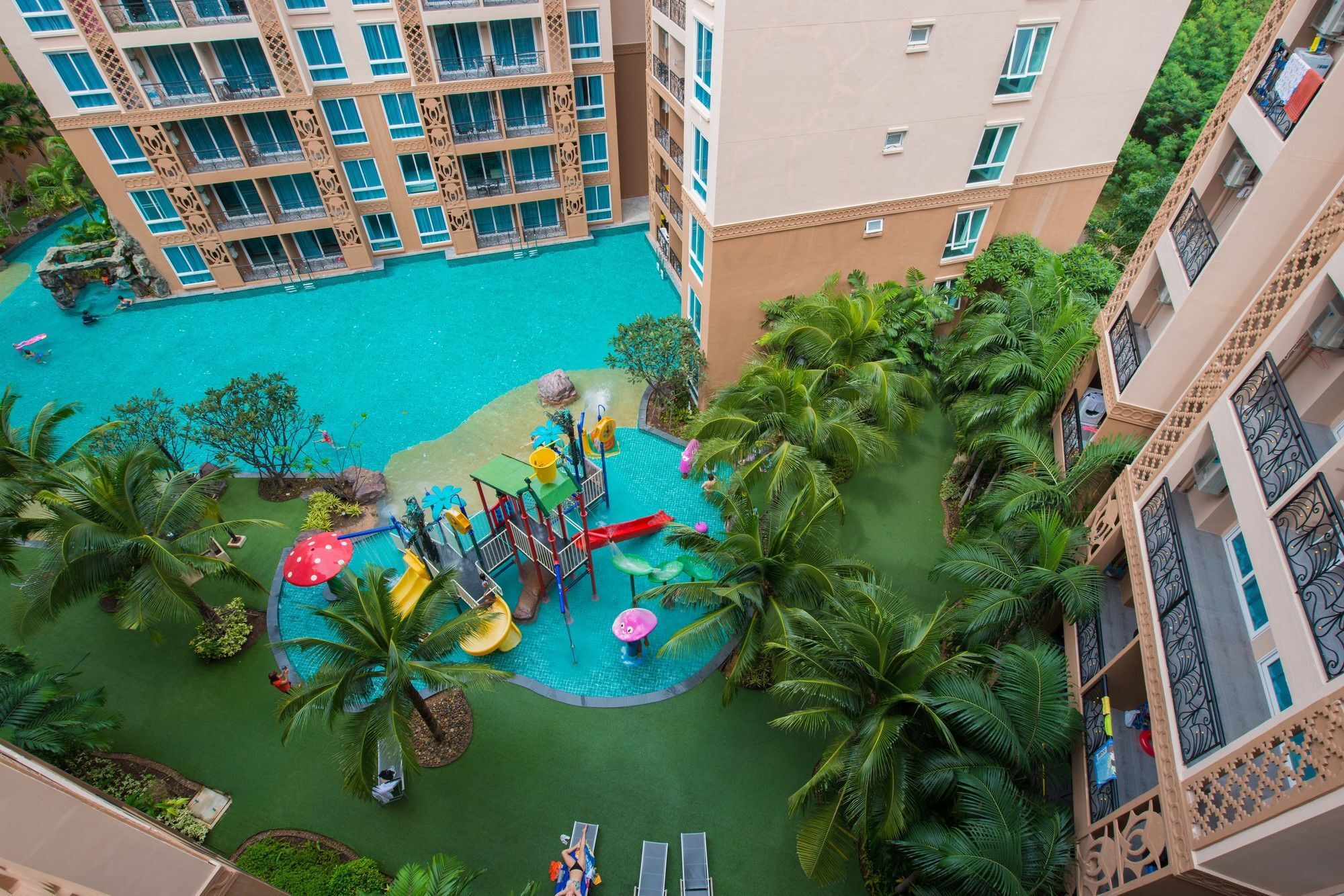 Atlantis Pattaya High Service Jomtien Beach Zewnętrze zdjęcie
